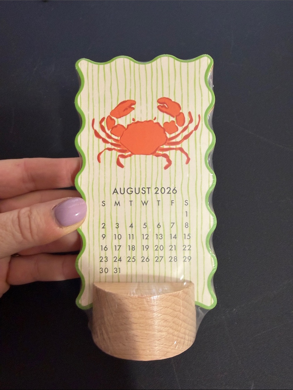 Molly & Rex table calendar 26-27 with wooden stand